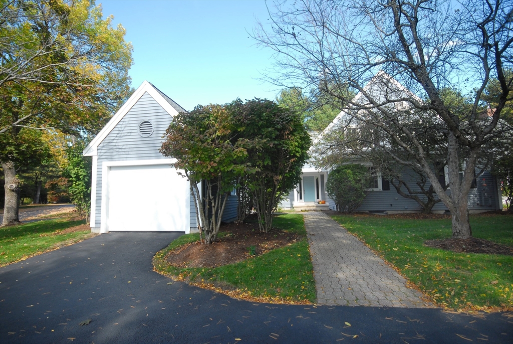 12 Mitchell Grant Way