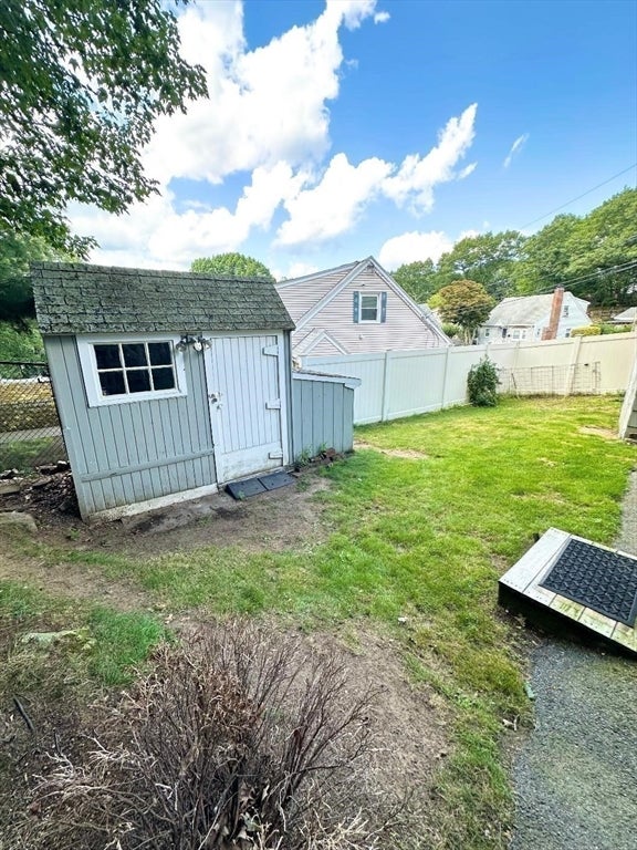 15 Cannon Rock Road, Lynn, MA, 15 Cannon Rock Road, Lynn, MA Photo #38