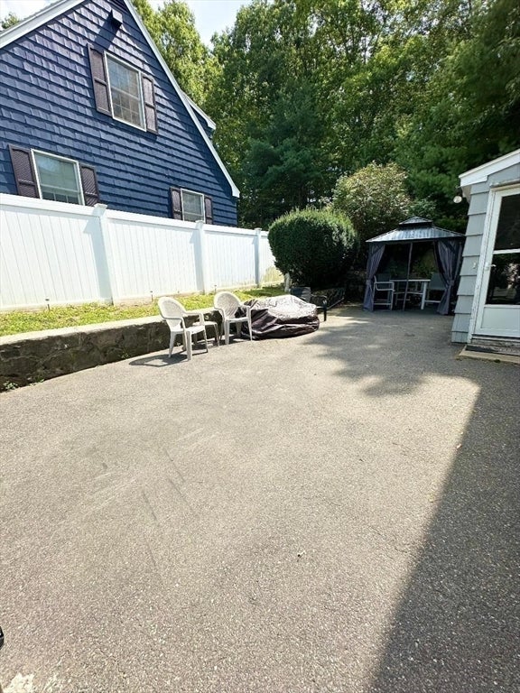 15 Cannon Rock Road, Lynn, MA, 15 Cannon Rock Road, Lynn, MA Photo #35