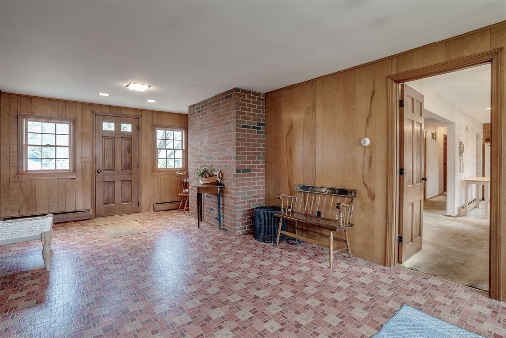12 Upland Rd