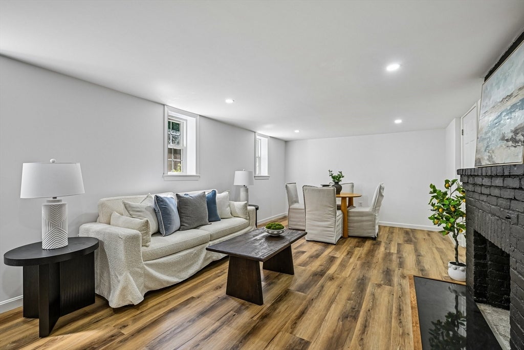 254 Russell St, Woburn, MA, 254 Russell St, Woburn, MA Photo #31