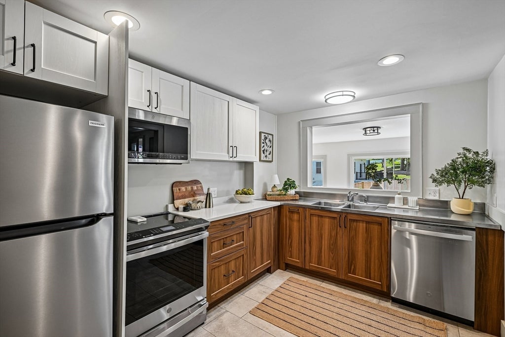 254 Russell St, Woburn, MA, 254 Russell St, Woburn, MA Photo #13