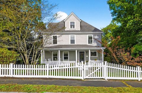 42 Calvin Road Wellesley MA 02481