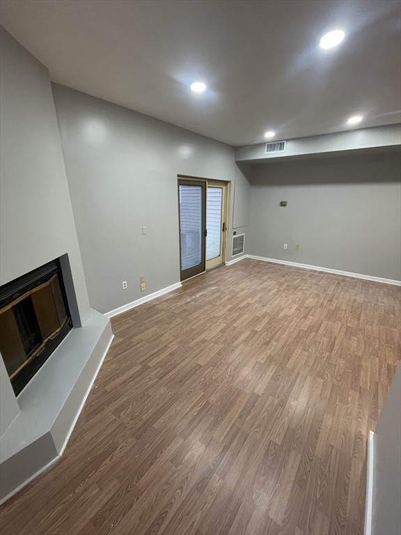 1276 Washington St A