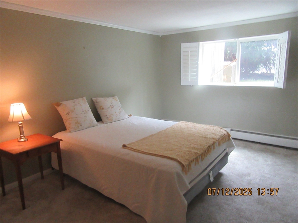 Gloucester, Massachusetts 01930, United States, 1 Bedroom Bedrooms, ,1 BathroomBathrooms,Residential,Active,161058