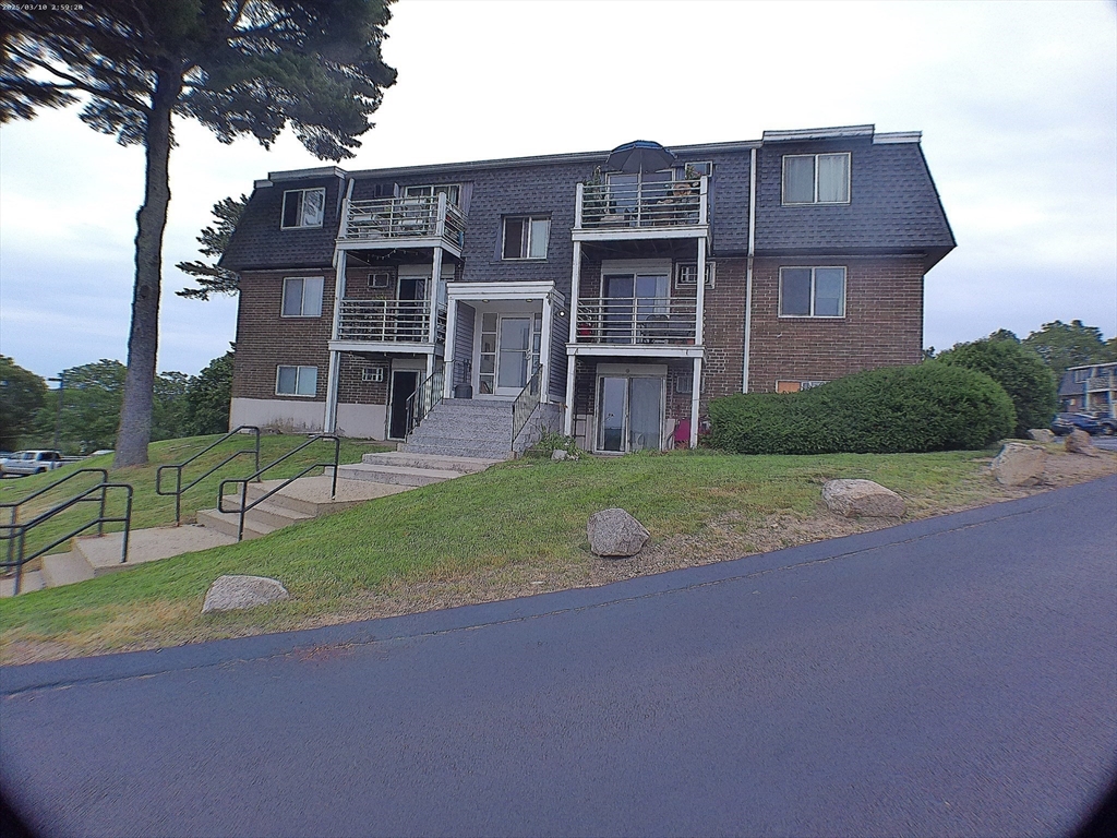 145 Essex Ave 604