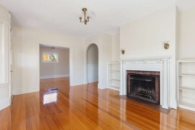 4 - 6 West Street