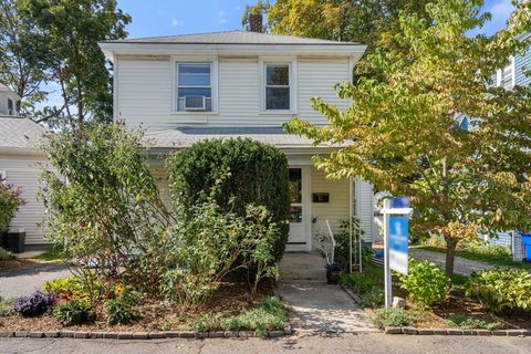 21 Linden Street 21 Maynard MA 01754