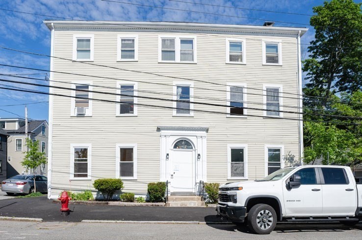36 Market St