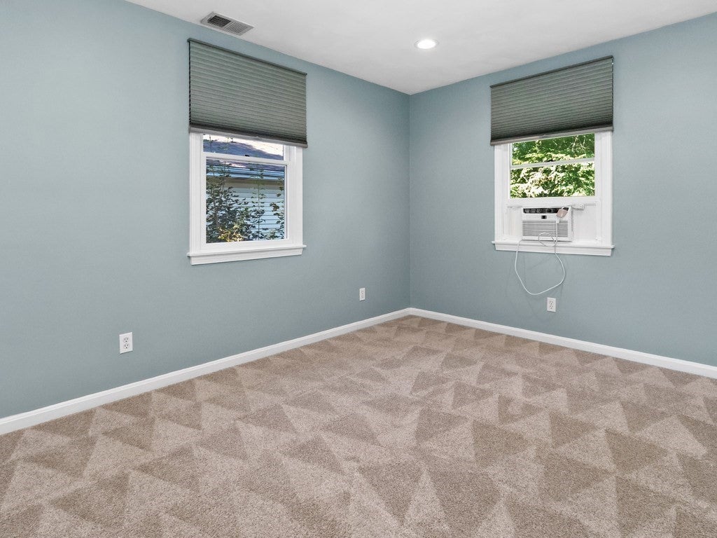 81 Wetherbee Road, Waltham, MA Photo #23