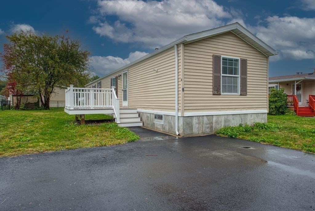 6 Maddison Way 6