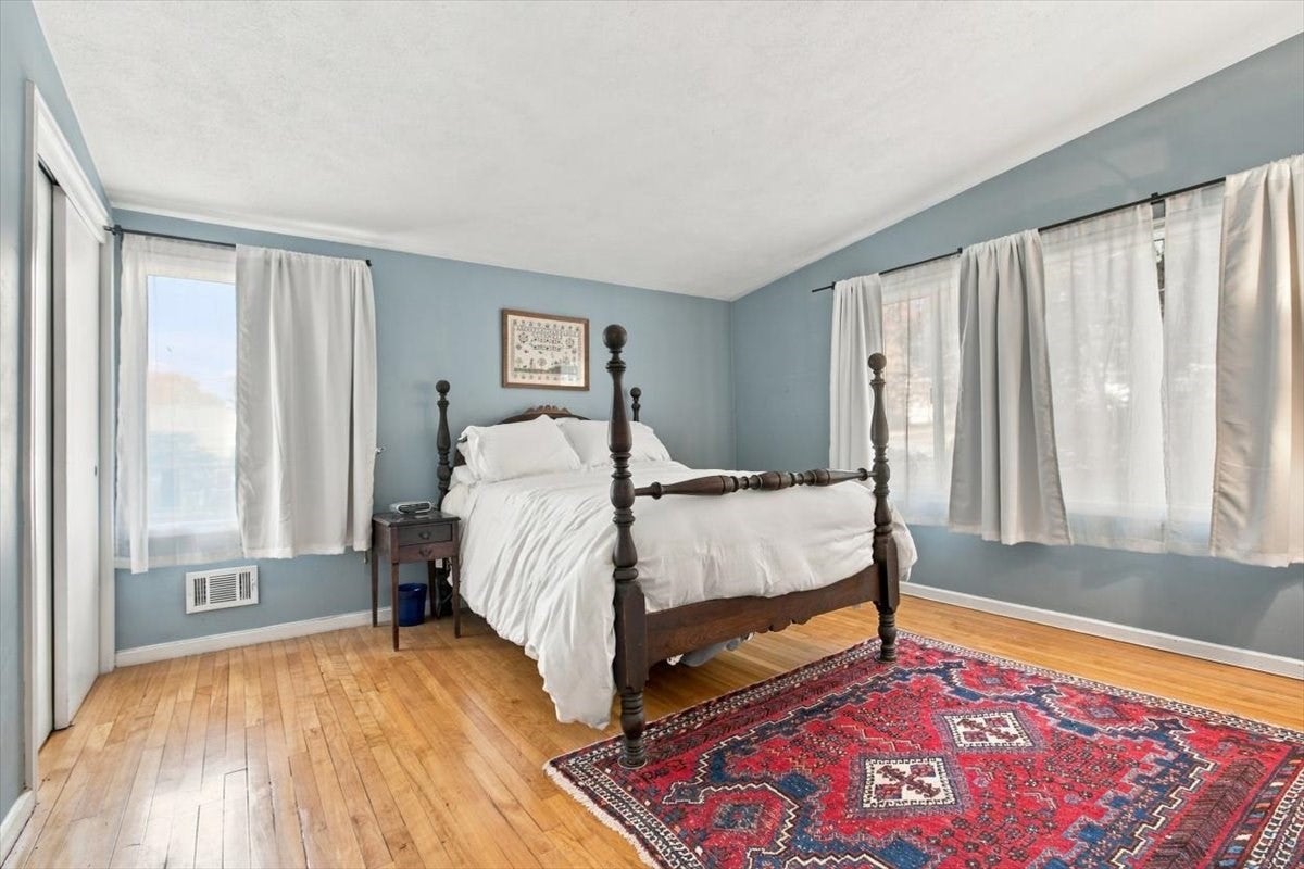 9 Kent Rd, Norwood, MA Photo #15