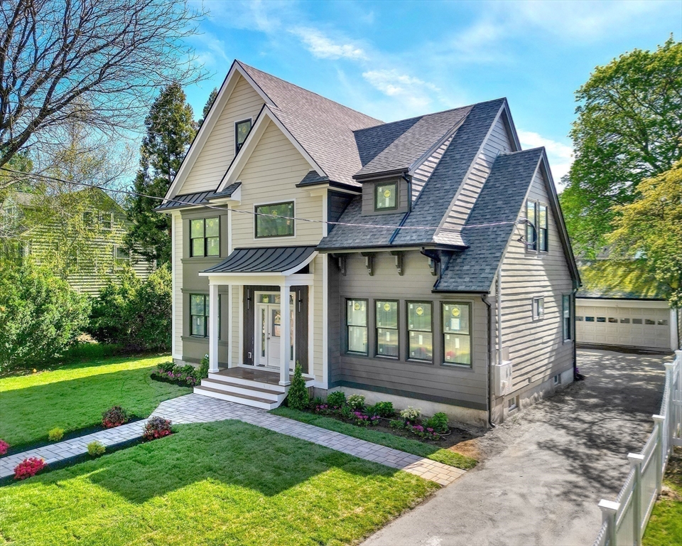 44 Cabot Street