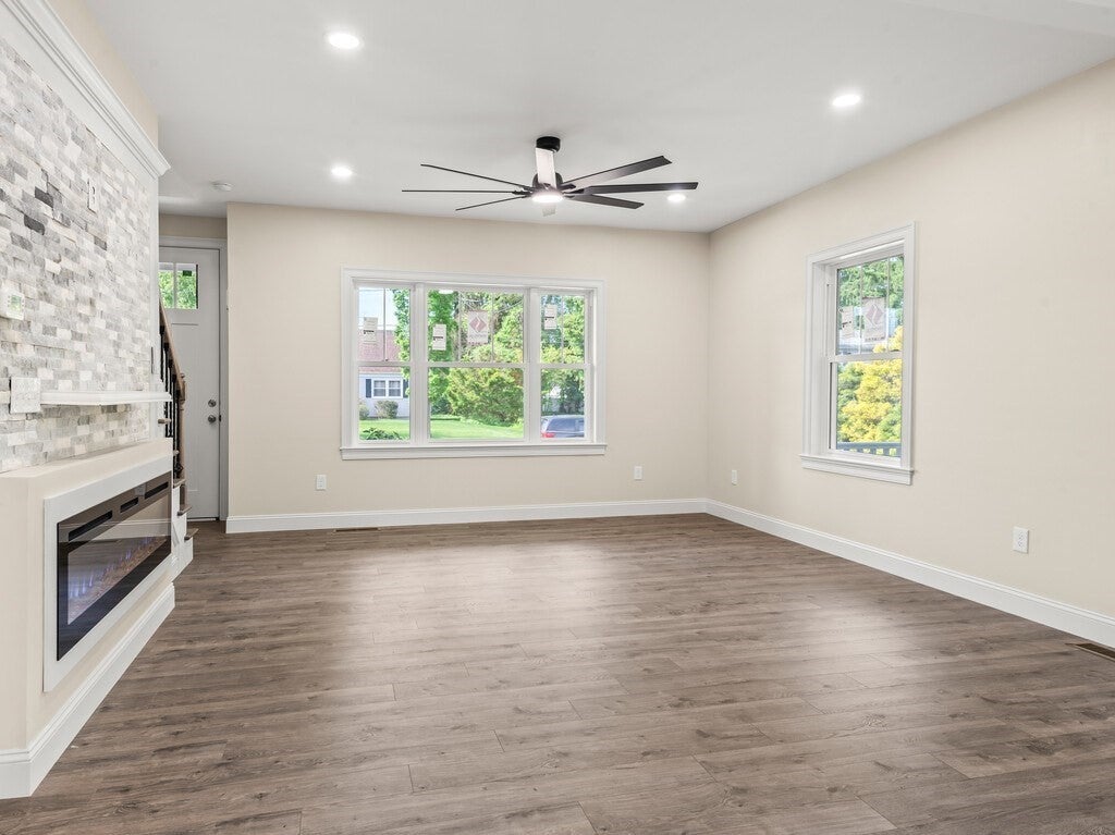 132 Barrington Rd, Longmeadow, MA, 132 Barrington Rd, Longmeadow, MA Photo #11