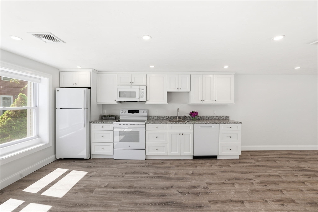 66 Pine Valley Dr 66 aka 27A