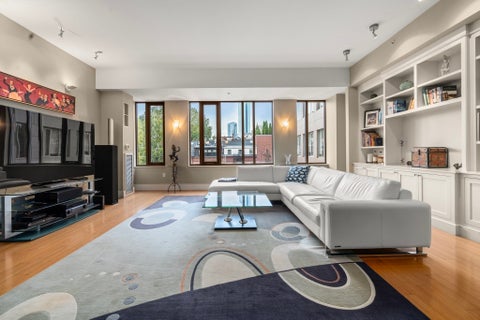 Photo of 1313 Washington St #330, Boston, MA 02118 (MLS # 73590361)