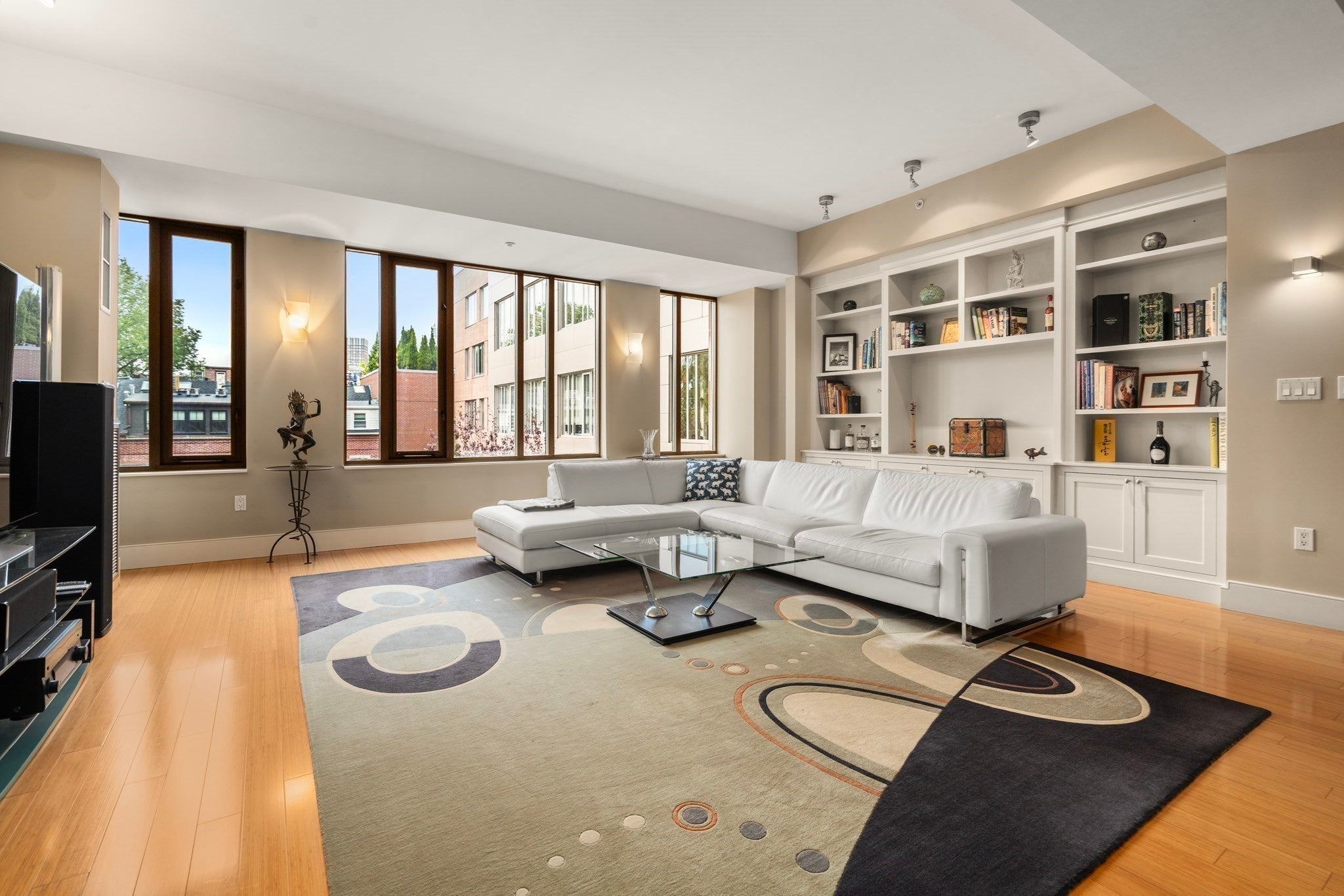 1313 Washington St #330, Boston, MA, 1313 Washington St #330, Boston, MA Photo #2