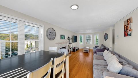 40 Sophia Dr Worcester MA 01607