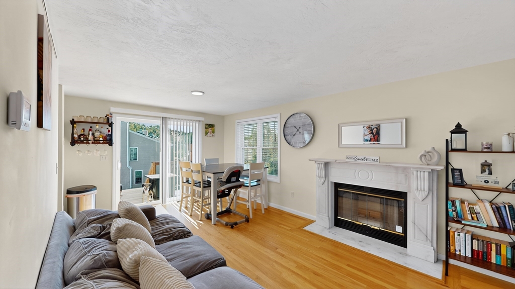 40 Sophia Dr
