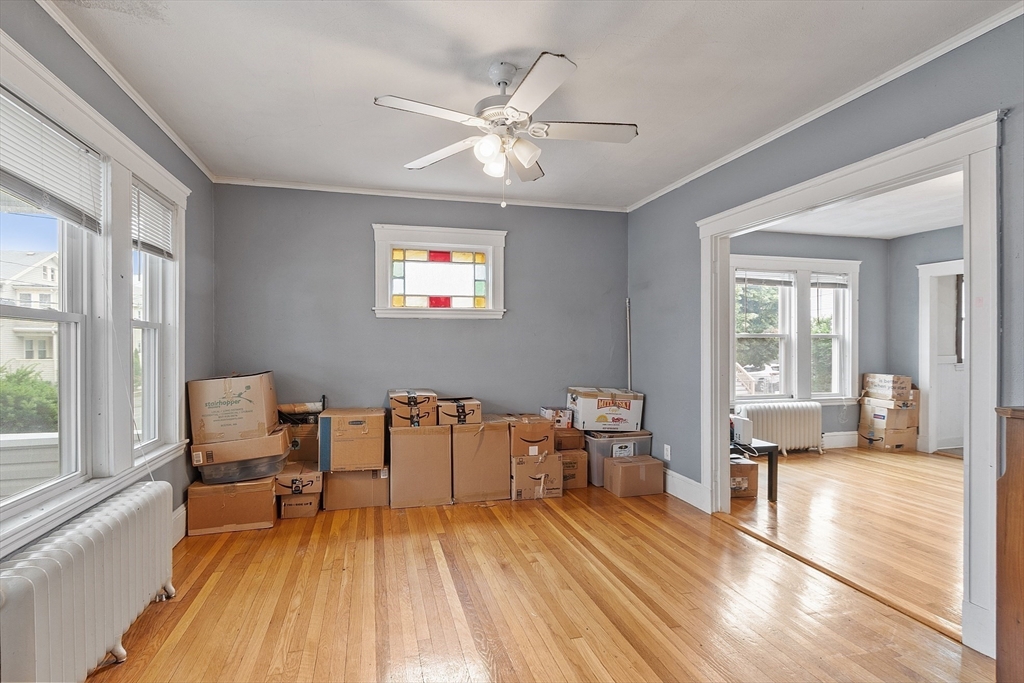 21 Carney St