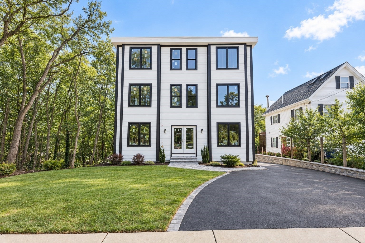 68 Rowe Street Unit1, Boston, MA Photo #16