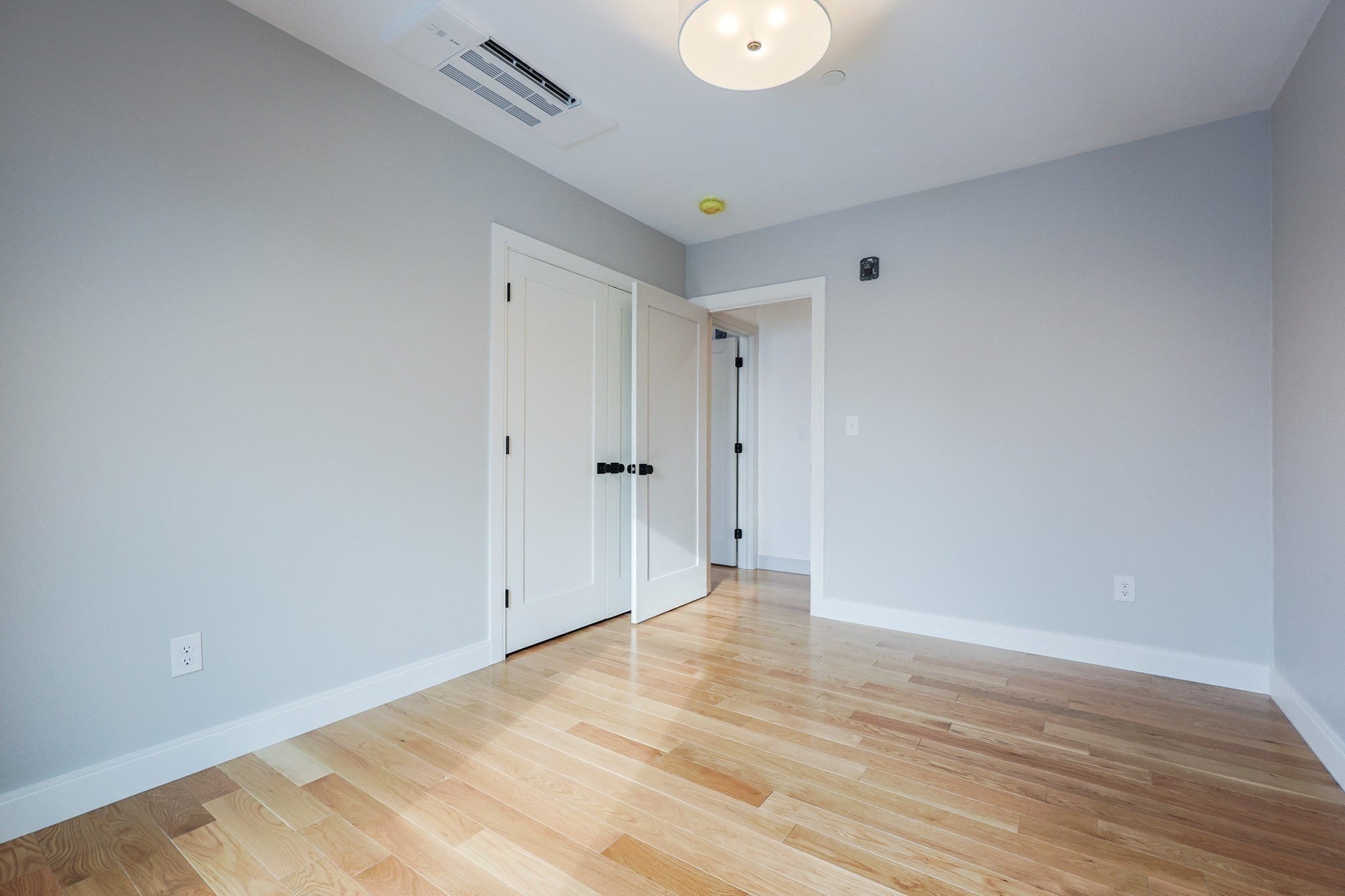 68 Rowe Street Unit1, Boston, MA Photo #11