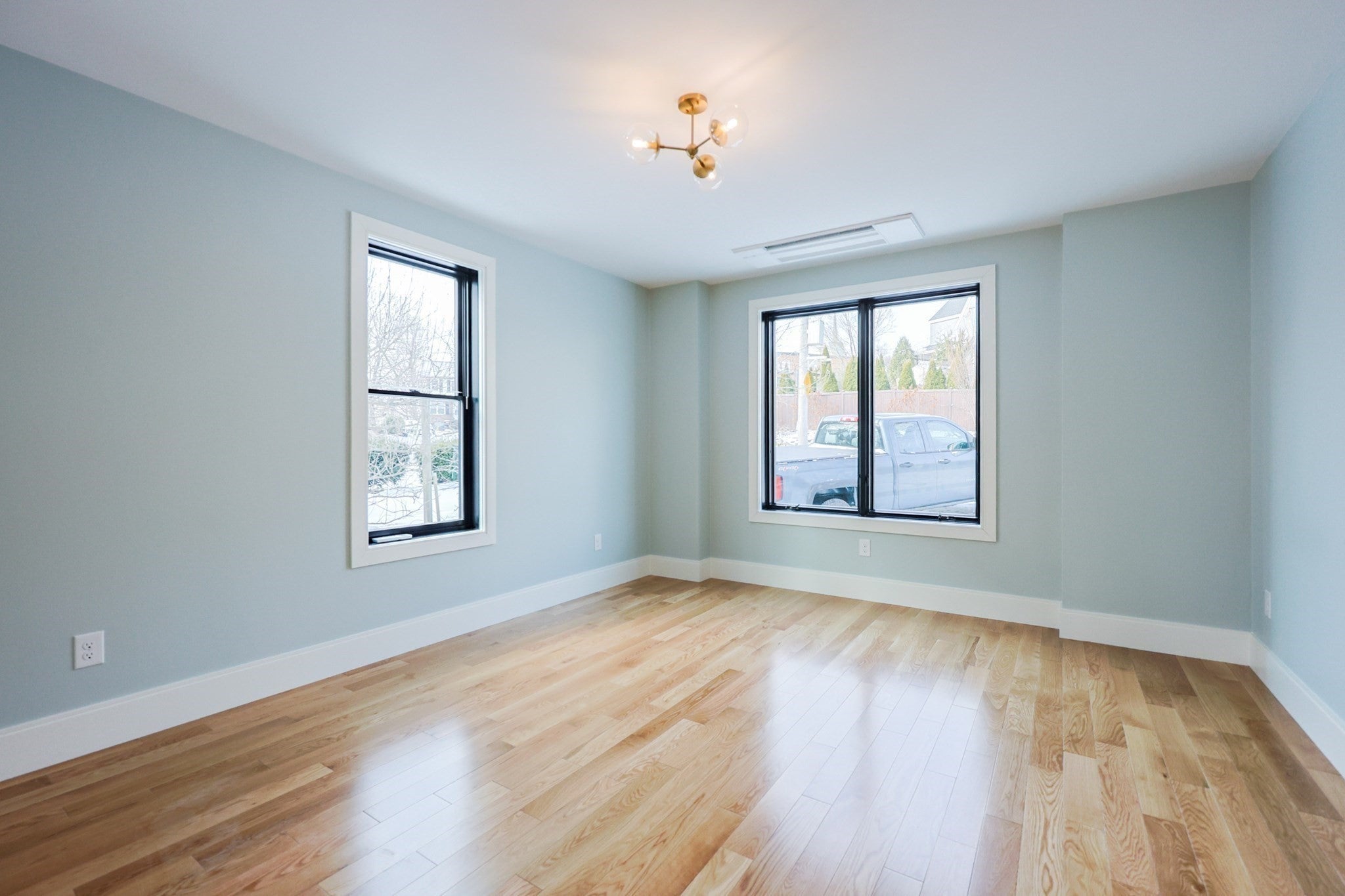 68 Rowe Street Unit1, Boston, MA Photo #7