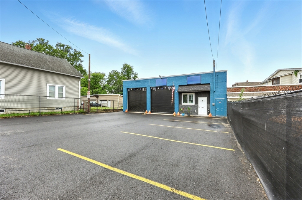 6 Rogers Ave