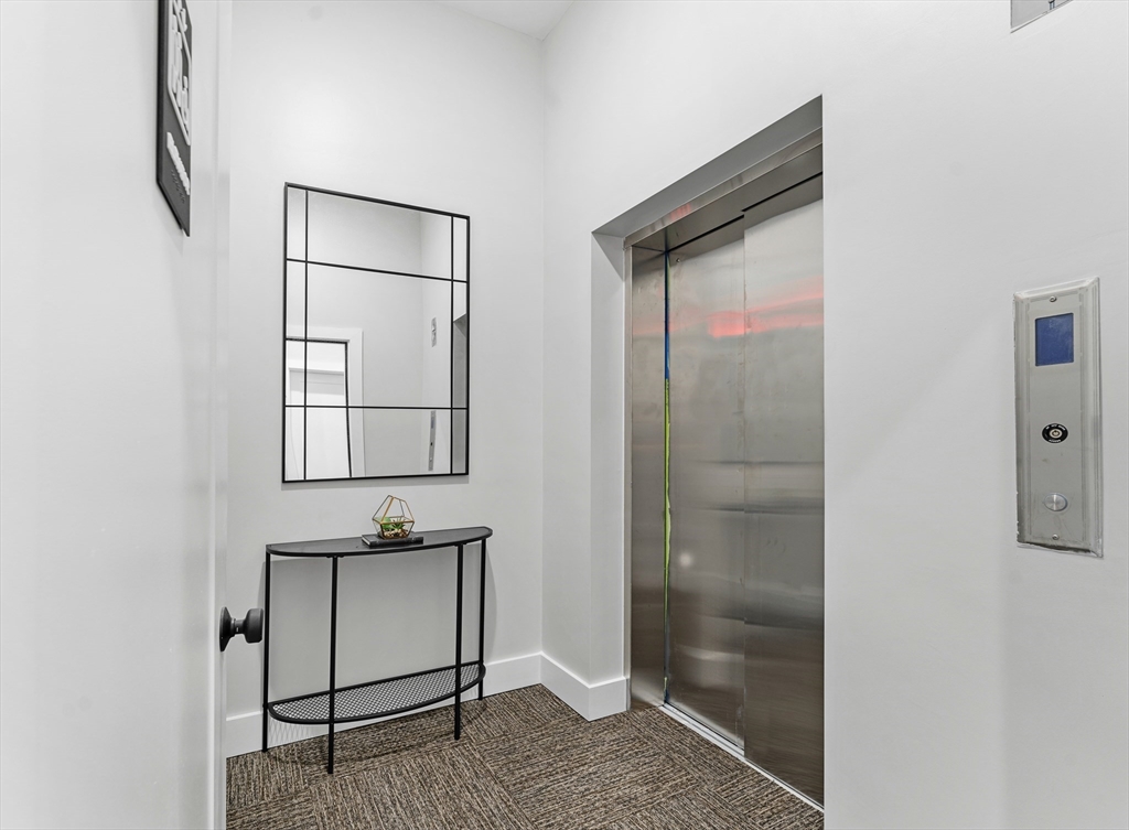 115-B Thurston St B
