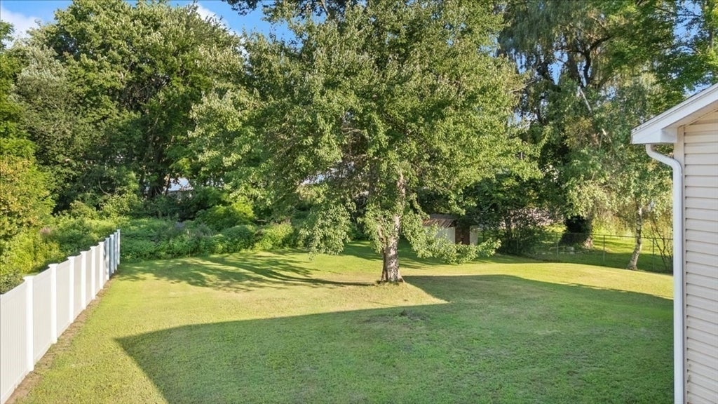 15 Blue Jay Avenue, Dracut, MA, 15 Blue Jay Avenue, Dracut, MA Photo #38