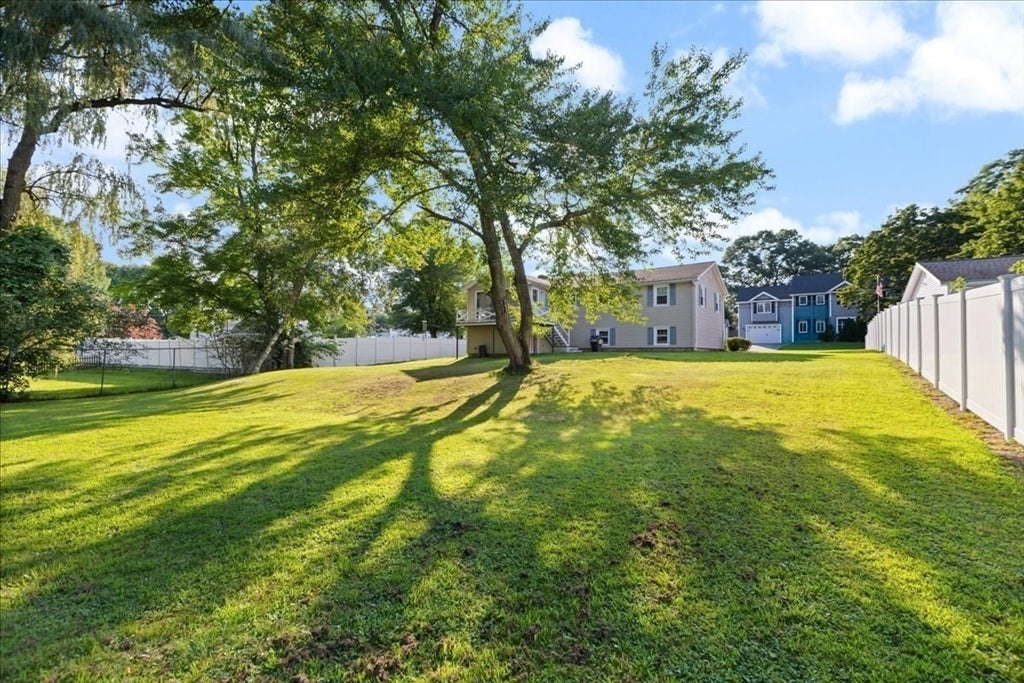 15 Blue Jay Avenue, Dracut, MA, 15 Blue Jay Avenue, Dracut, MA Photo #39