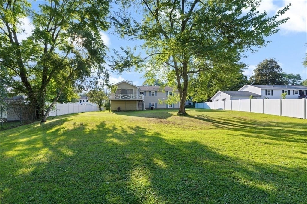 15 Blue Jay Avenue, Dracut, MA, 15 Blue Jay Avenue, Dracut, MA Photo #40