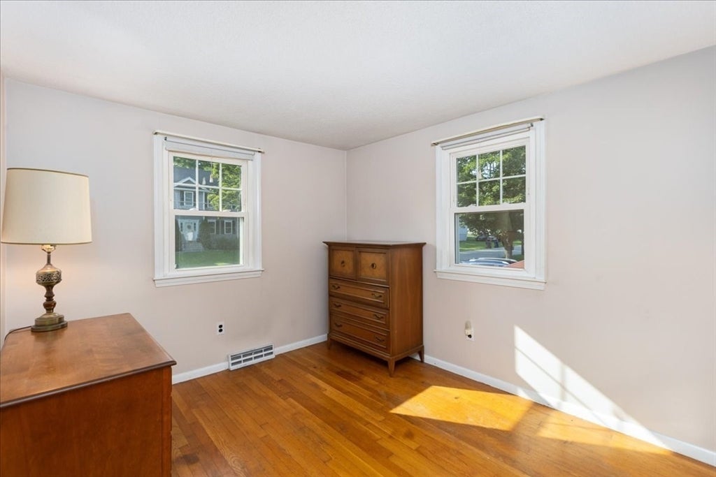 15 Blue Jay Avenue, Dracut, MA, 15 Blue Jay Avenue, Dracut, MA Photo #27