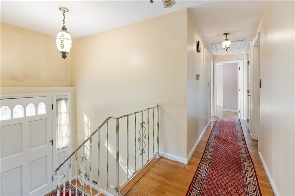 15 Blue Jay Avenue, Dracut, MA, 15 Blue Jay Avenue, Dracut, MA Photo #17