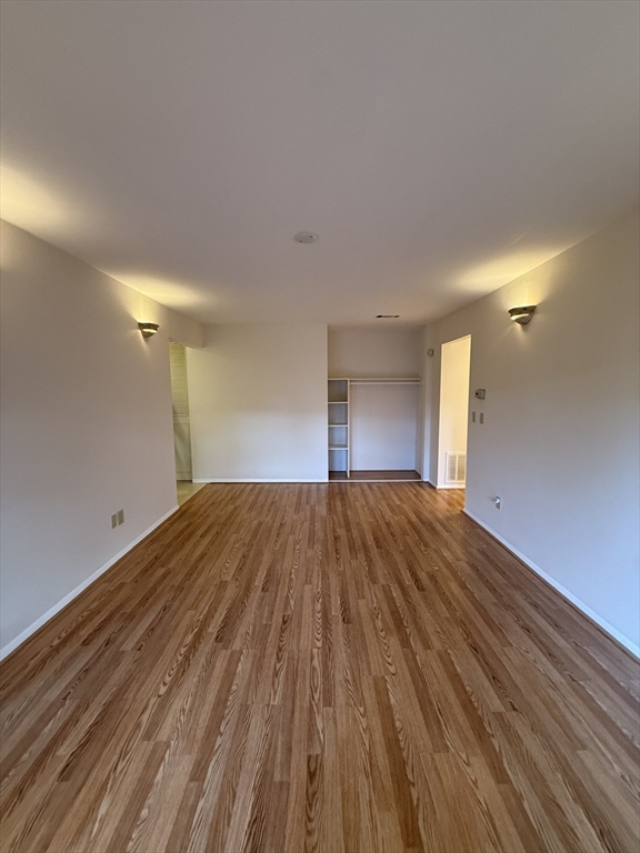 42 Shrewsbury Green Dr F