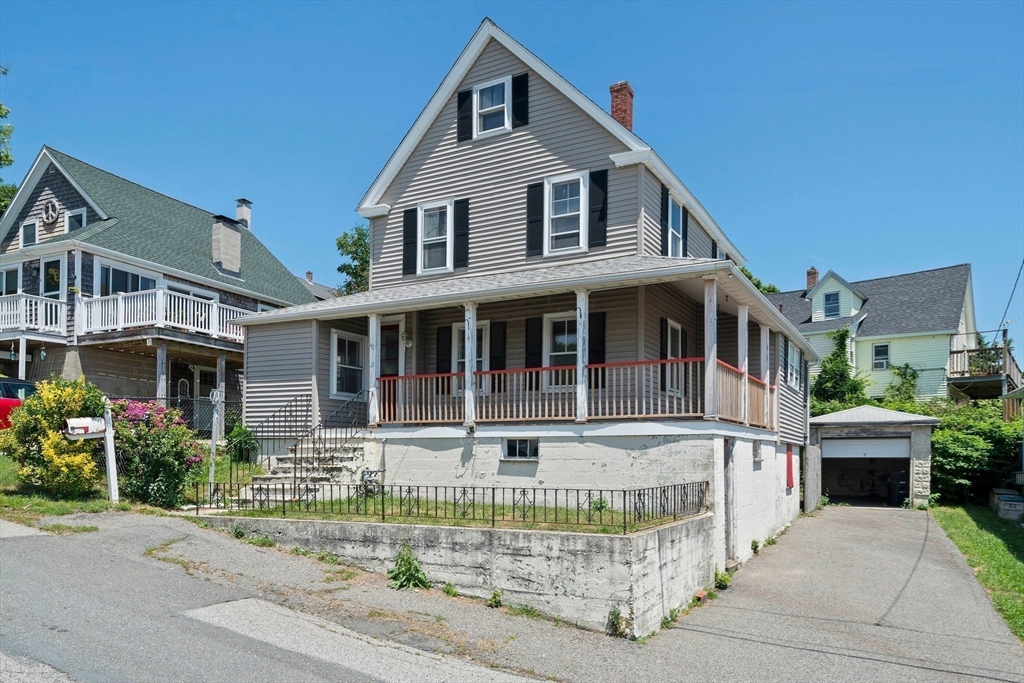 2 Eastern Ave