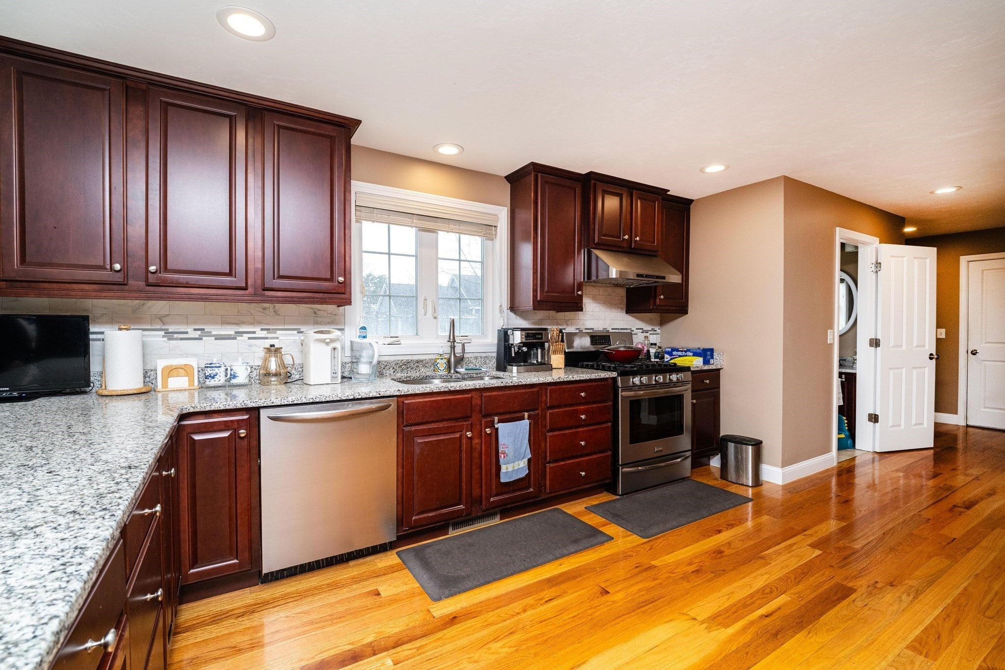 28. Woodlawn Ave, Billerica, MA, 28. Woodlawn Ave, Billerica, MA Photo #7