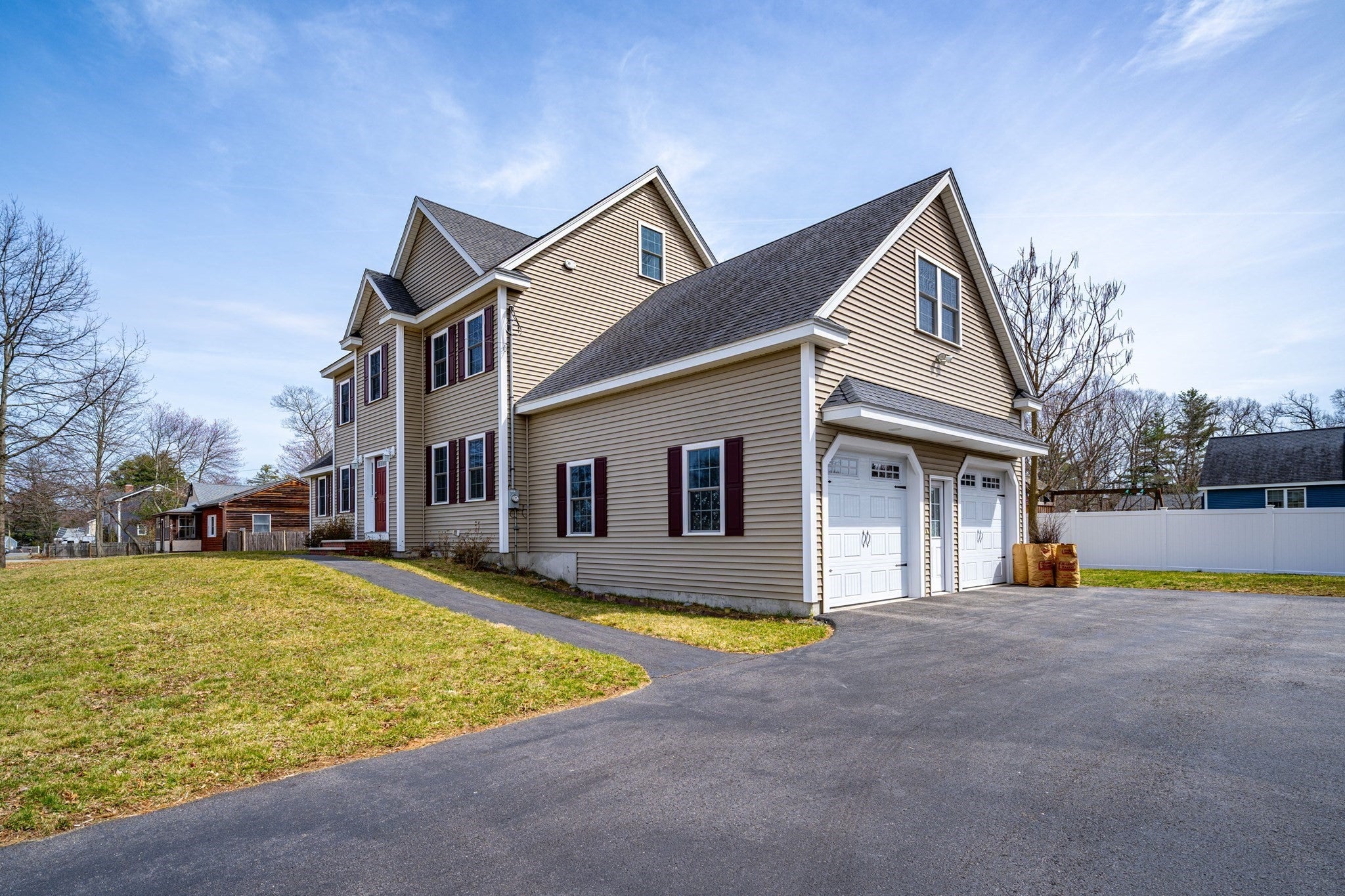 Photo of 28. Woodlawn Ave, Billerica, MA