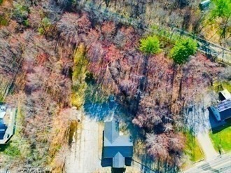 55 Lafayette Rd