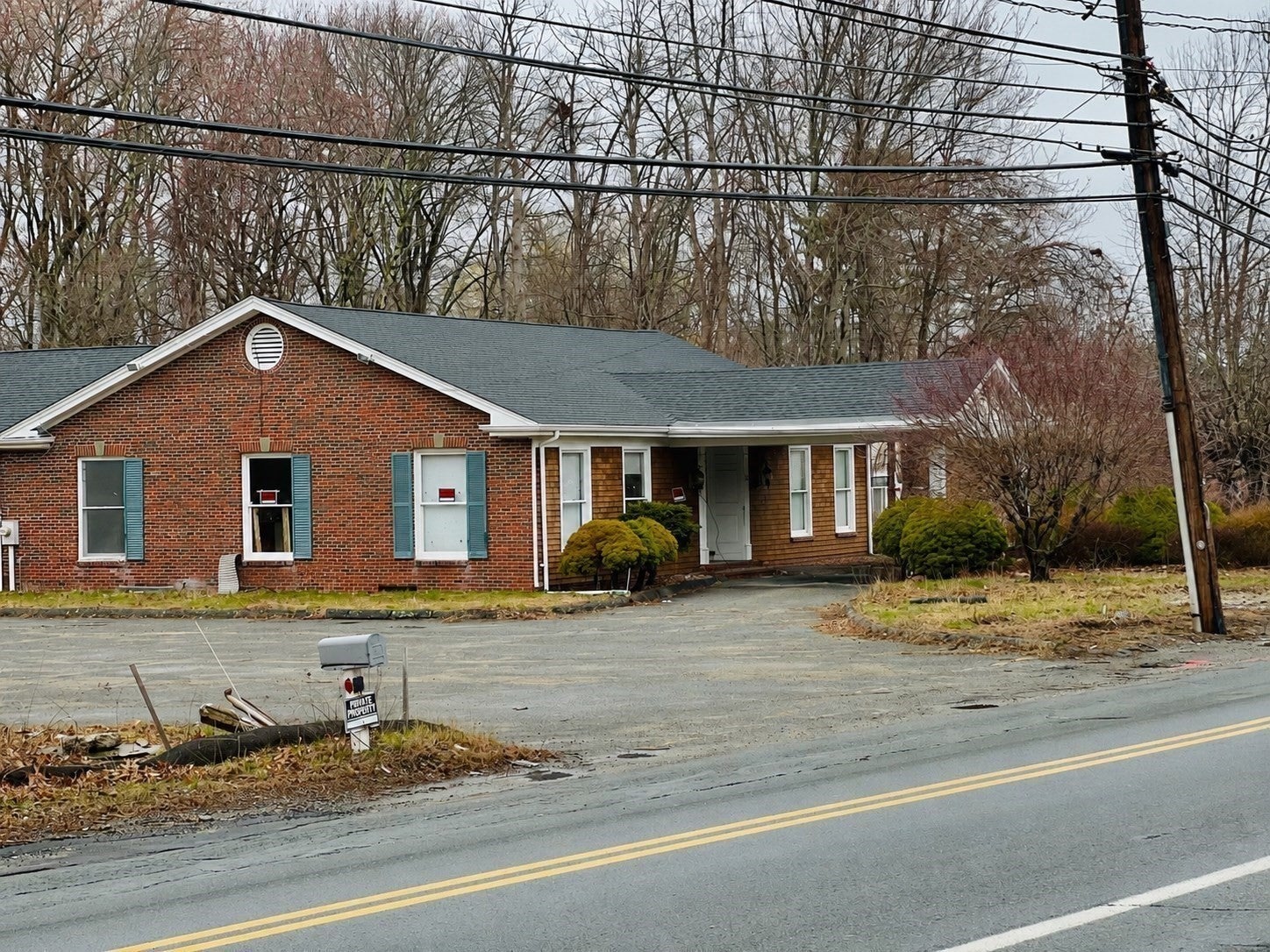 55 Lafayette Rd