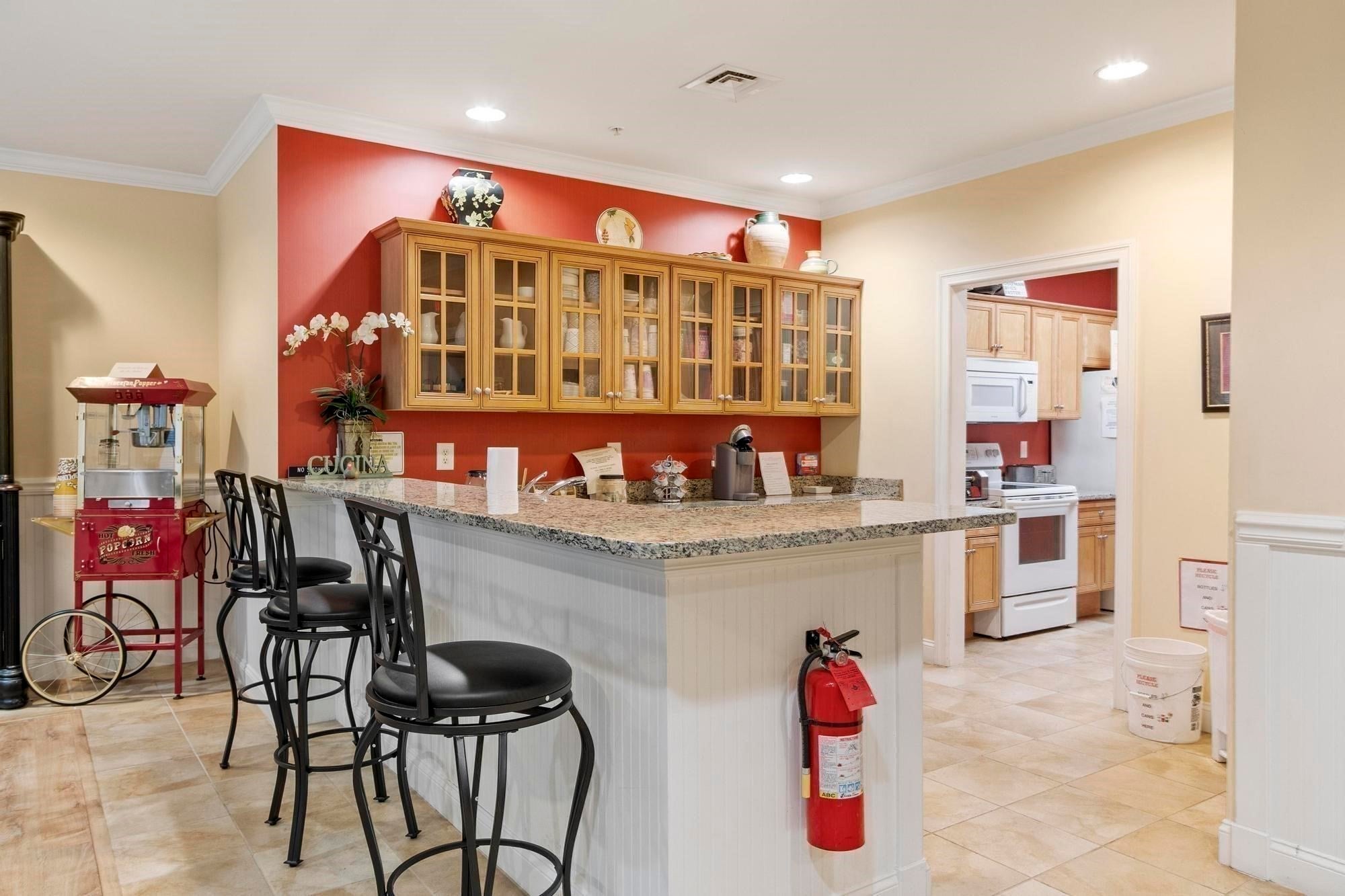 1204 Emerald Court #1204, Tewksbury, MA Photo #37