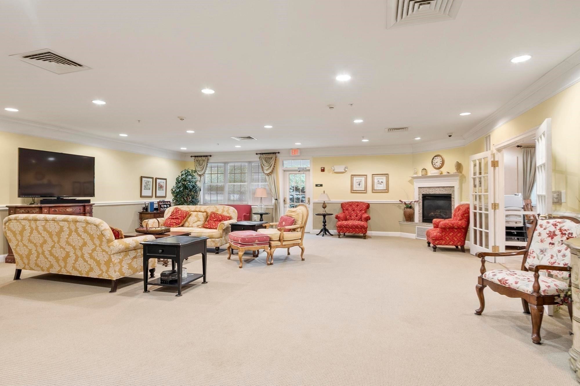 1204 Emerald Court #1204, Tewksbury, MA Photo #34