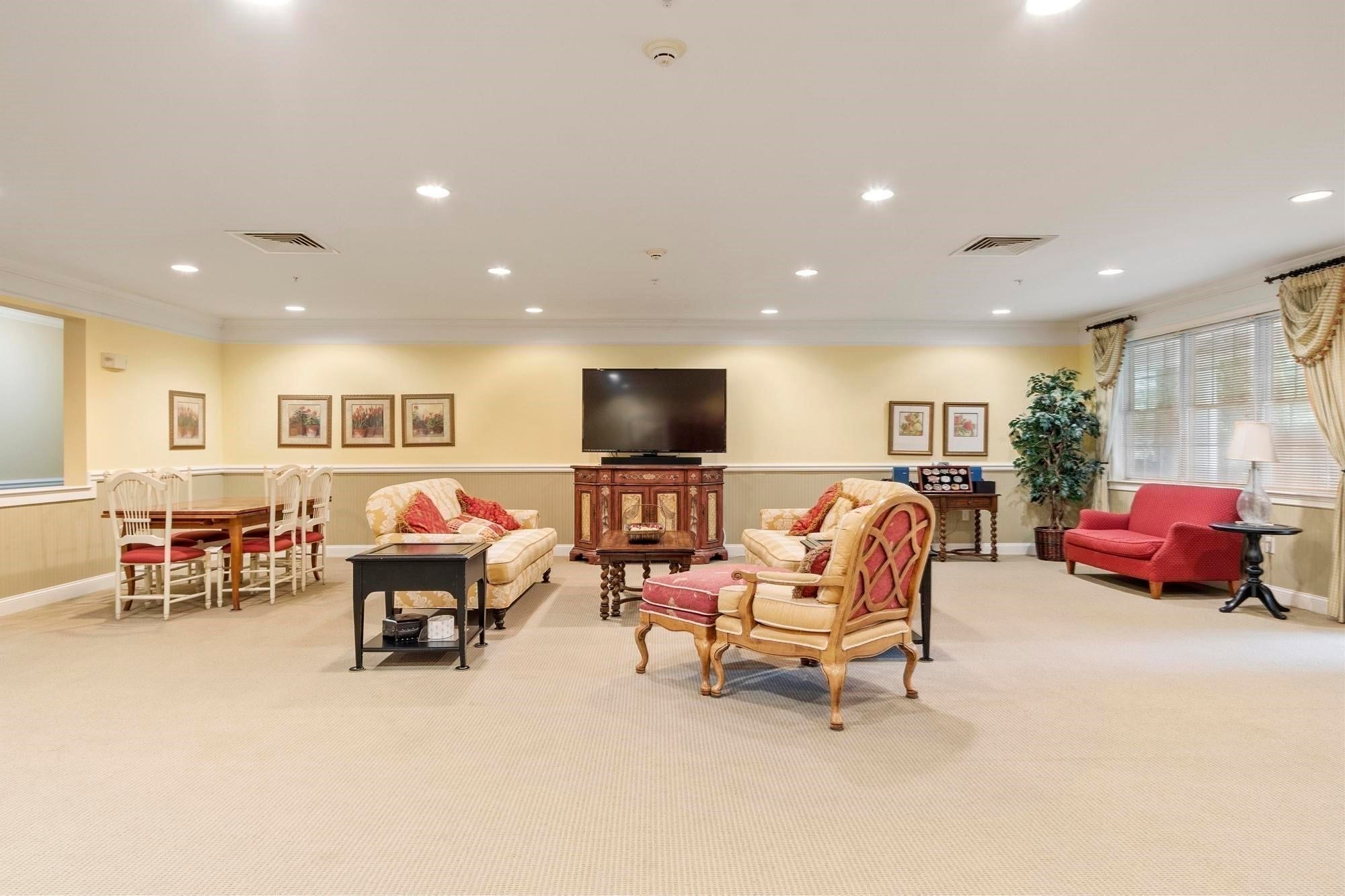 1204 Emerald Court #1204, Tewksbury, MA Photo #35