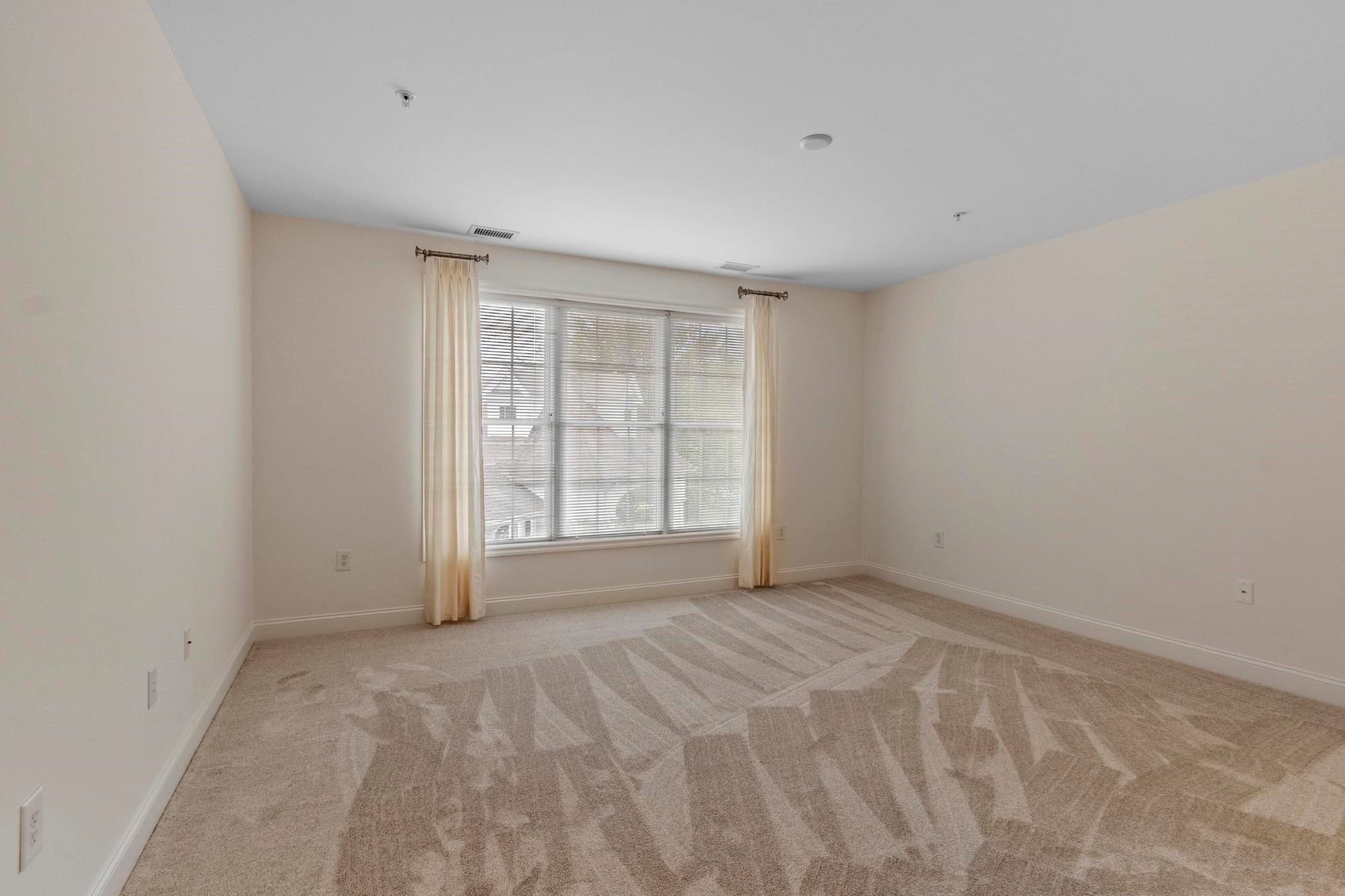 1204 Emerald Court #1204, Tewksbury, MA Photo #18