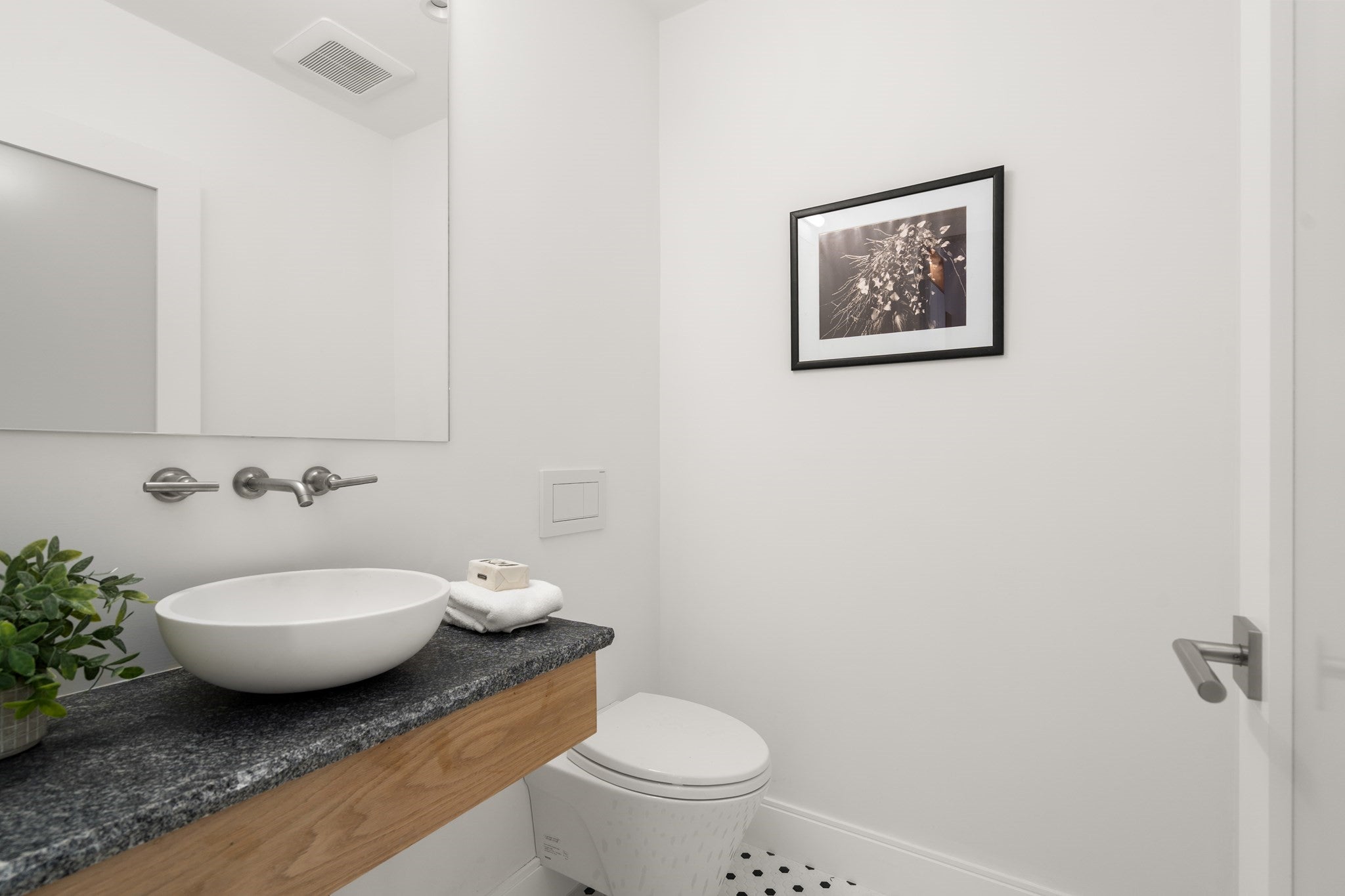 61 Pleasant Street #2, Cambridge, MA, 61 Pleasant Street #2, Cambridge, MA Photo #11