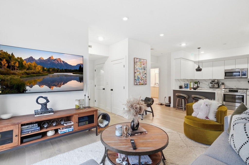 101 - 105 Condor Street 304