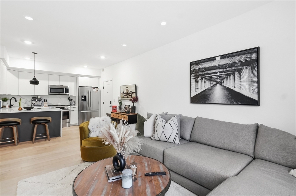 101 - 105 Condor Street 304