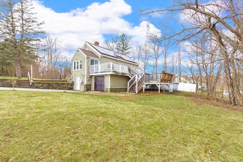 Auburn, Massachusetts 01501, United States, 3 Bedrooms Bedrooms, ,1 BathroomBathrooms,Residential,Active,96232