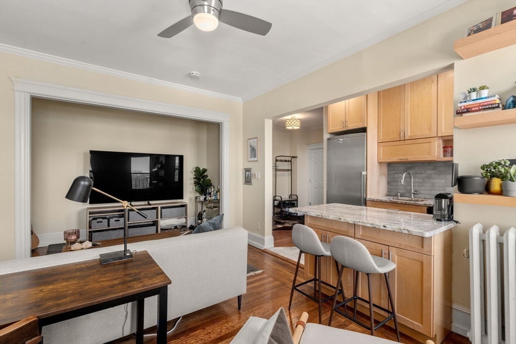 137 Peterborough St 21