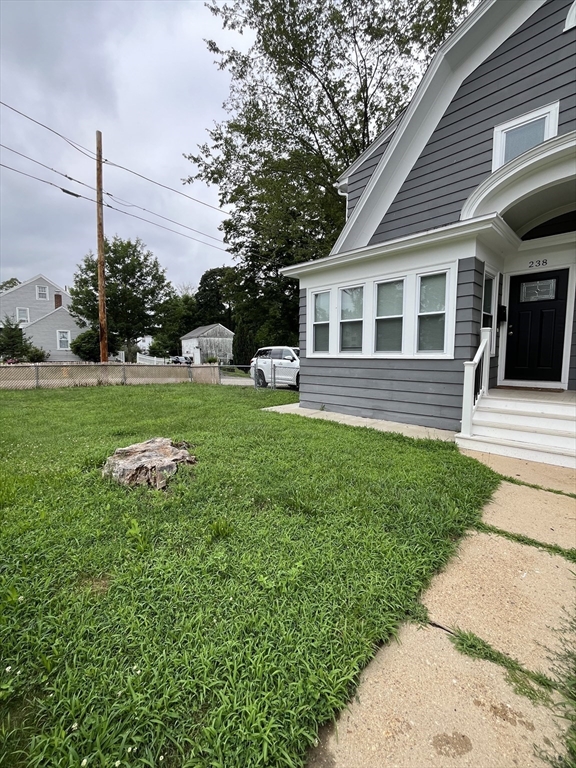 238 South St 1